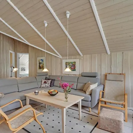 Amazing In With Sauna Nordenbro Vesteregn
